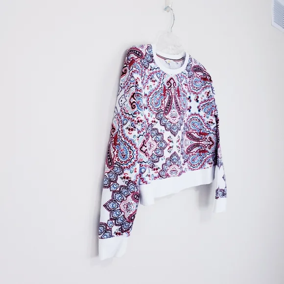 BODEN Sweatshirt Paisley Print Red White Blue Large Pullover Crew Crop Sweater - Picture 2 of 5